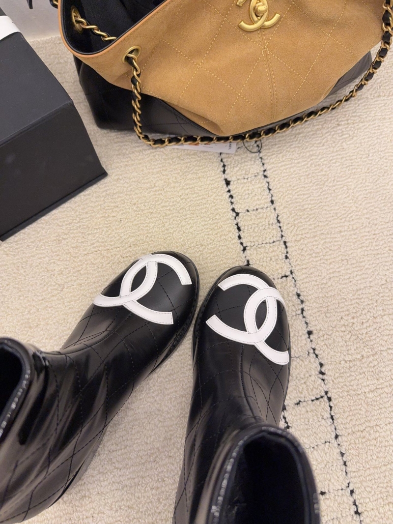 Ch**el boots